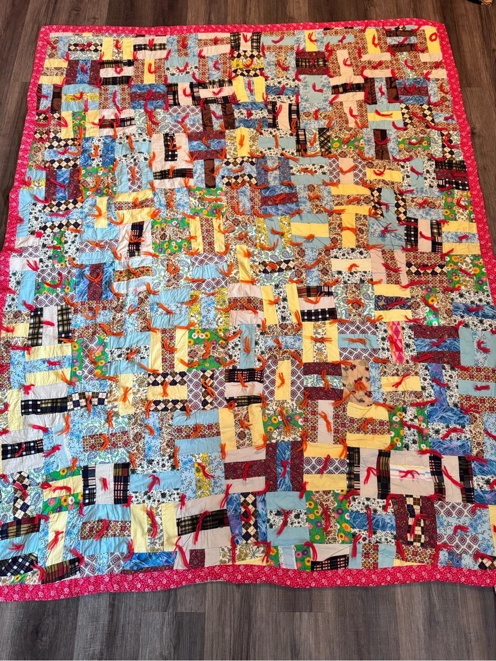 Vintage handmade Patchwork Quilt in multicolor